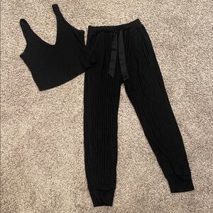 Abercrombie Cozy Lounge Set